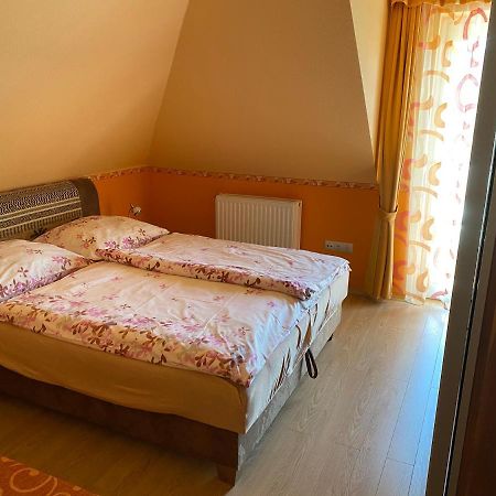 Panka Vendeghaz Emeleti Διαμέρισμα Balatonboglár Εξωτερικό φωτογραφία